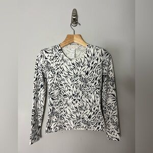 Cache Vintage Crewneck Long Sleeve Animal Print Stretch Shirt Top Size 8 105